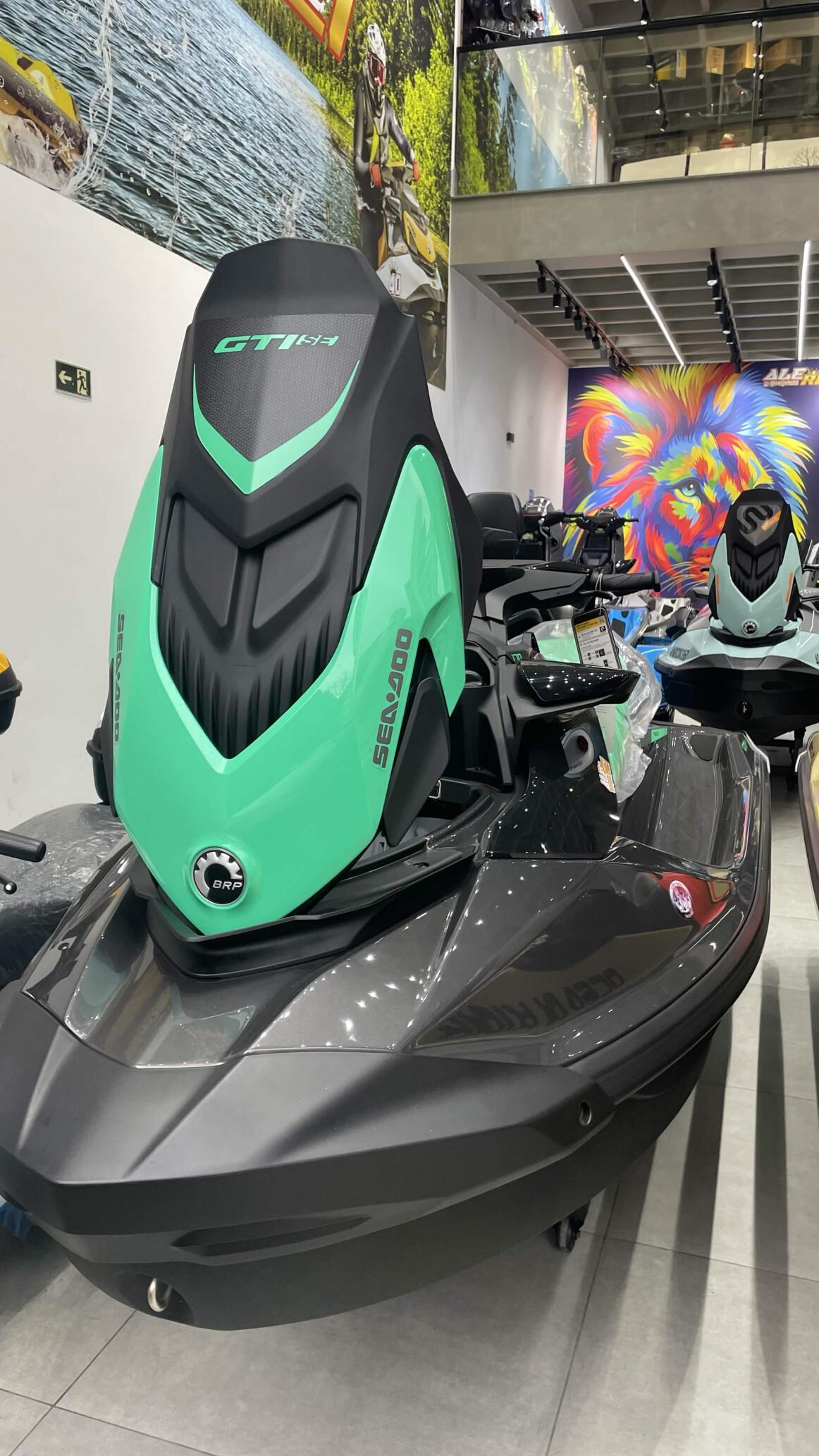 Sea-Doo GTI SE 170 Mint Green & Black